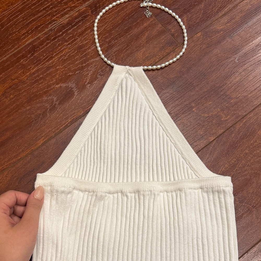 Cream Ribbed Pearl Halter Top - Picture 4 of 5